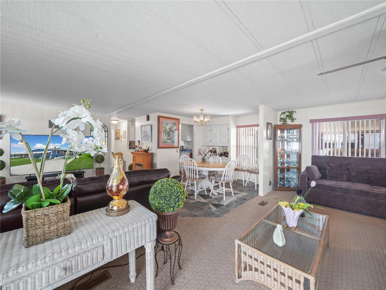 P4929576 Property Photo