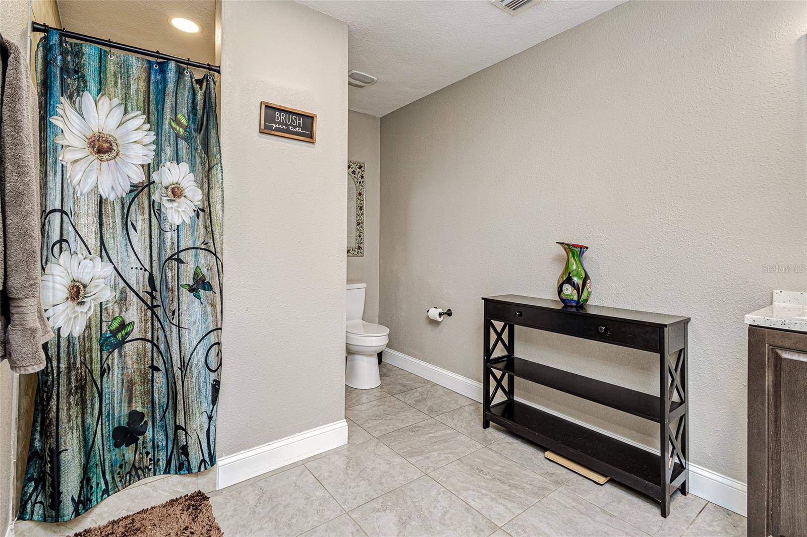 6628 1ST ST N, ST PETERSBURG, FL, 33702