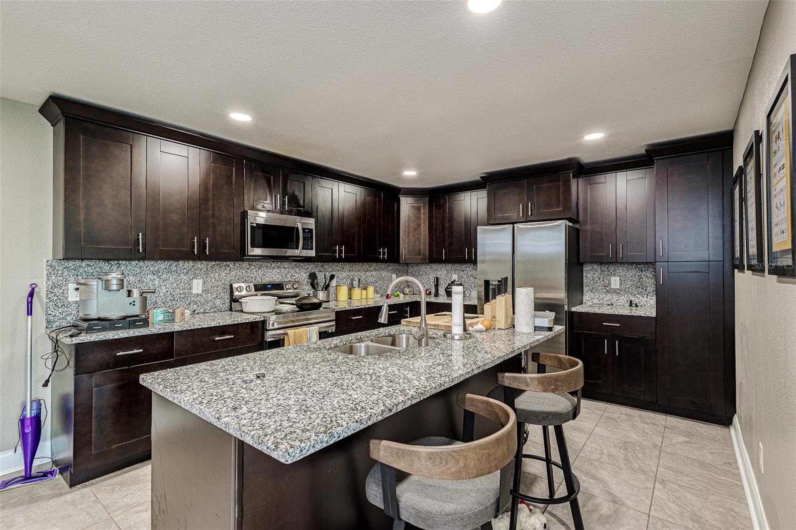 6628 1ST ST N, ST PETERSBURG, FL, 33702