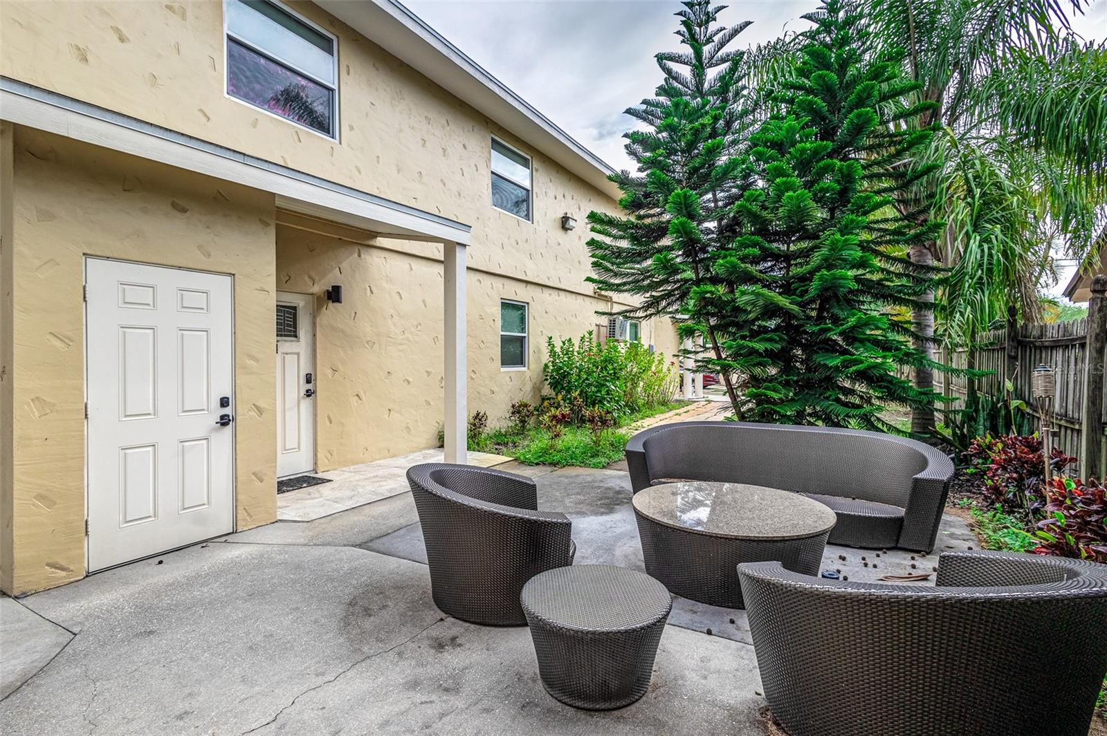 6628 1ST ST N, ST PETERSBURG, FL, 33702