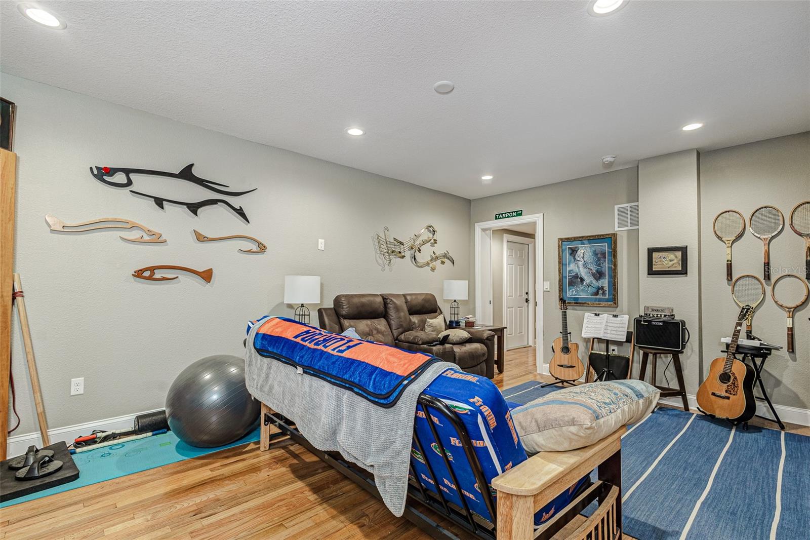 6628 1ST ST N, ST PETERSBURG, FL, 33702