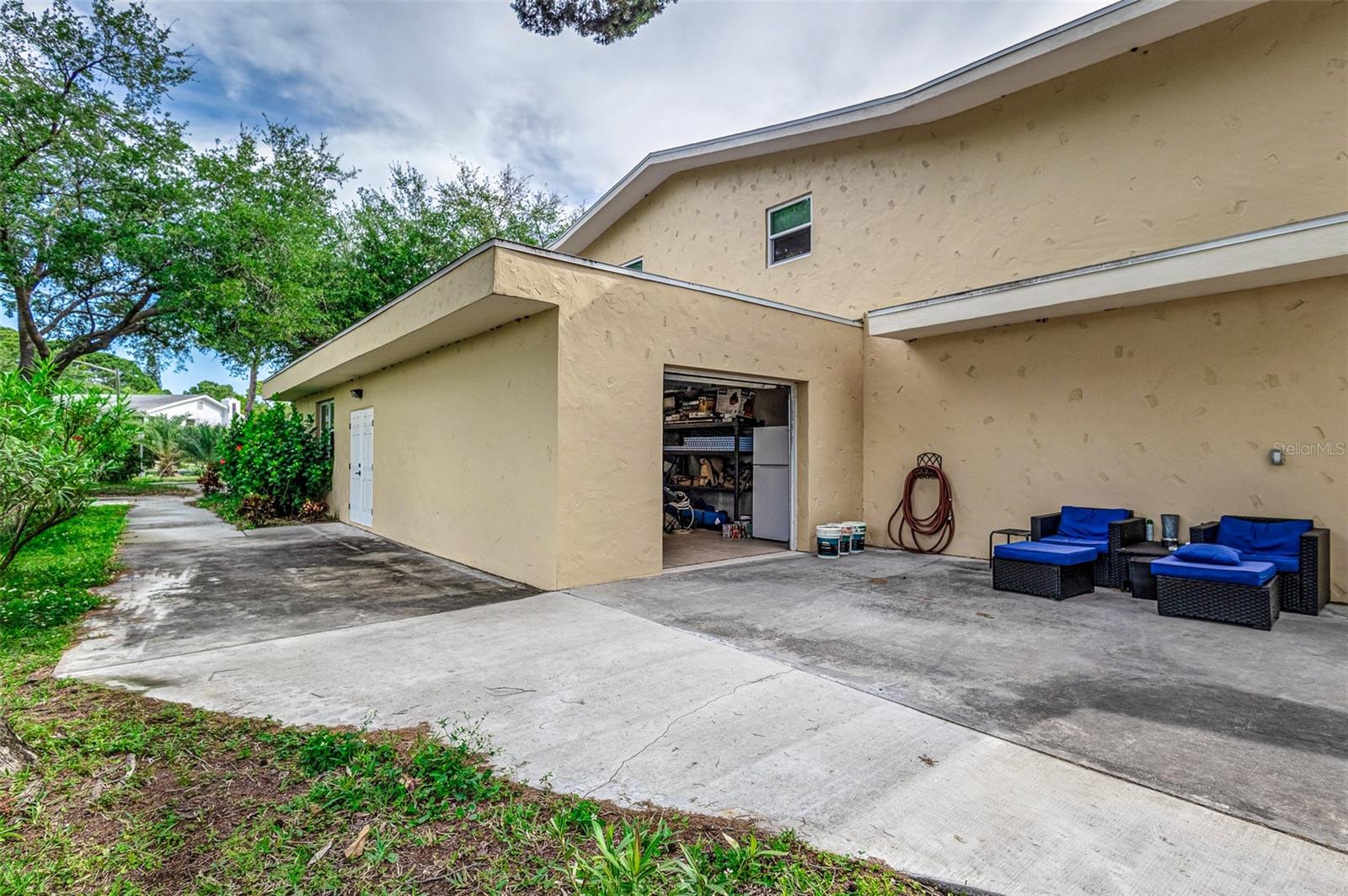 6628 1ST ST N, ST PETERSBURG, FL, 33702