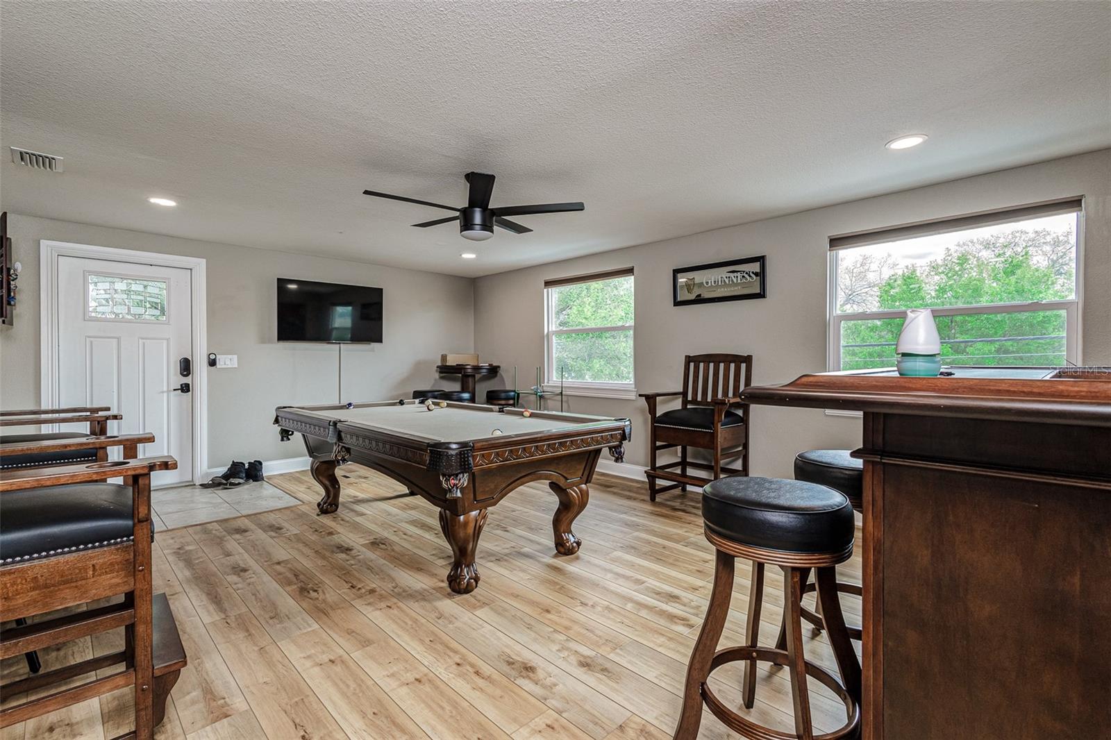 6628 1ST ST N, ST PETERSBURG, FL, 33702