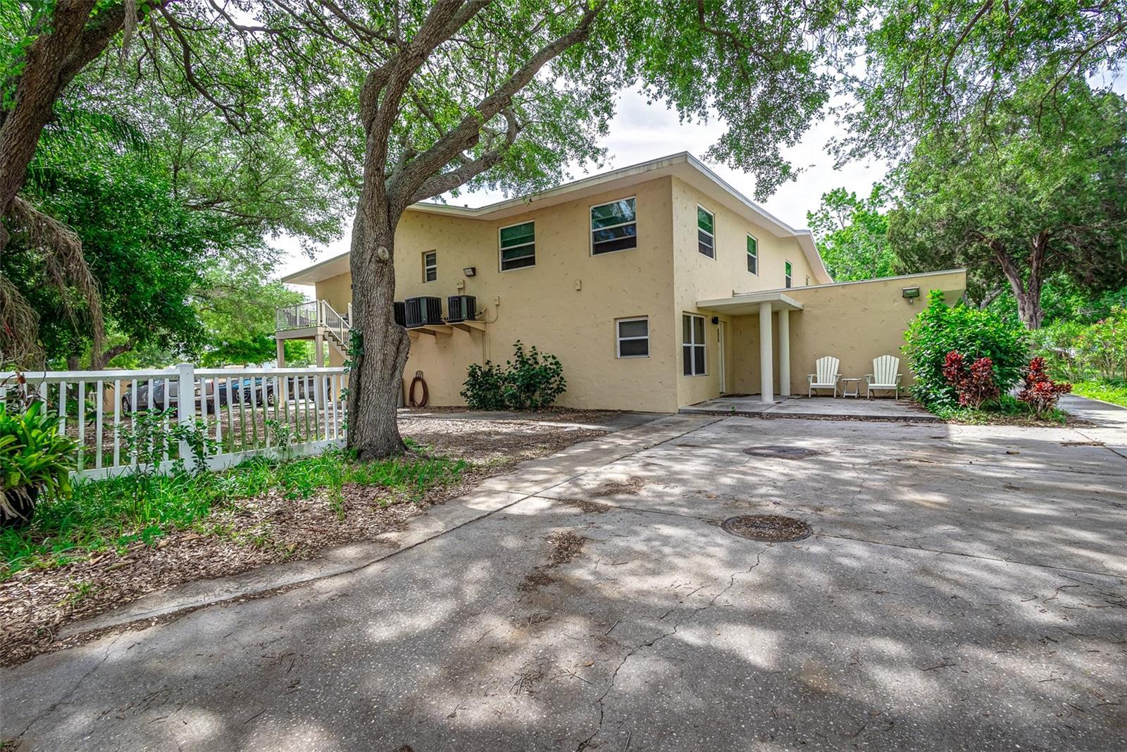 6628 1ST ST N, ST PETERSBURG, FL, 33702