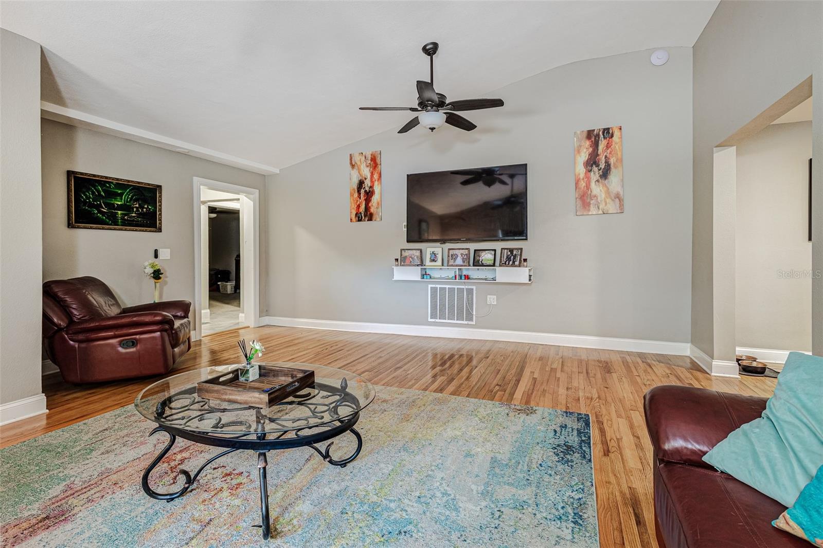 6628 1ST ST N, ST PETERSBURG, FL, 33702