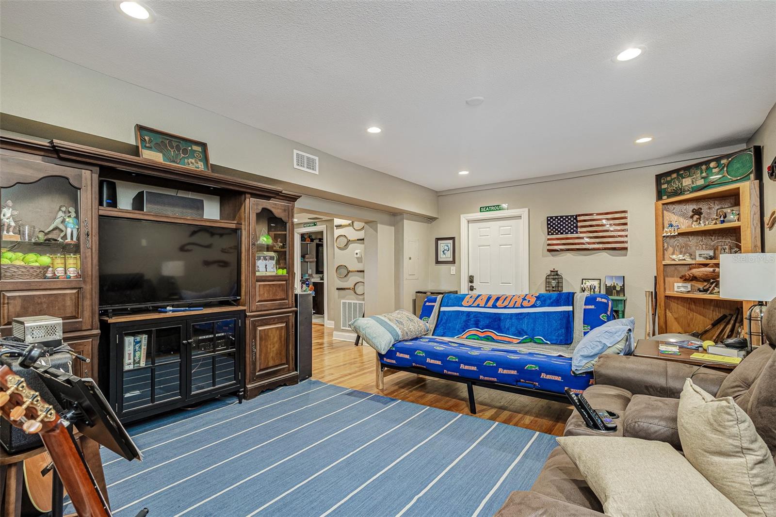 6628 1ST ST N, ST PETERSBURG, FL, 33702