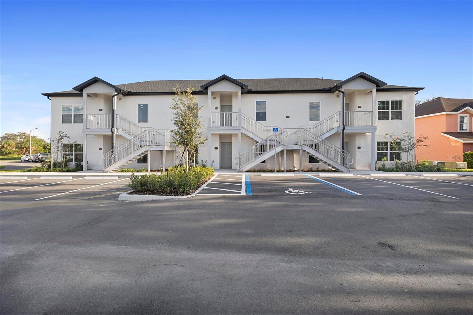 262 ROYAL PALM DR #101,102,103,201,202,203, KISSIMMEE, FL, 34743
