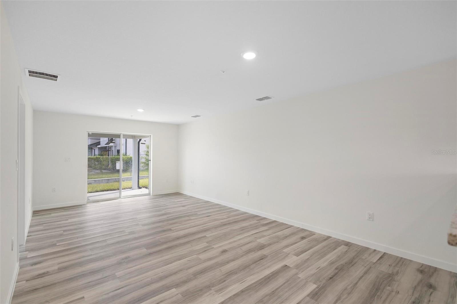 262 ROYAL PALM DR #101,102,103,201,202,203, KISSIMMEE, FL, 34743