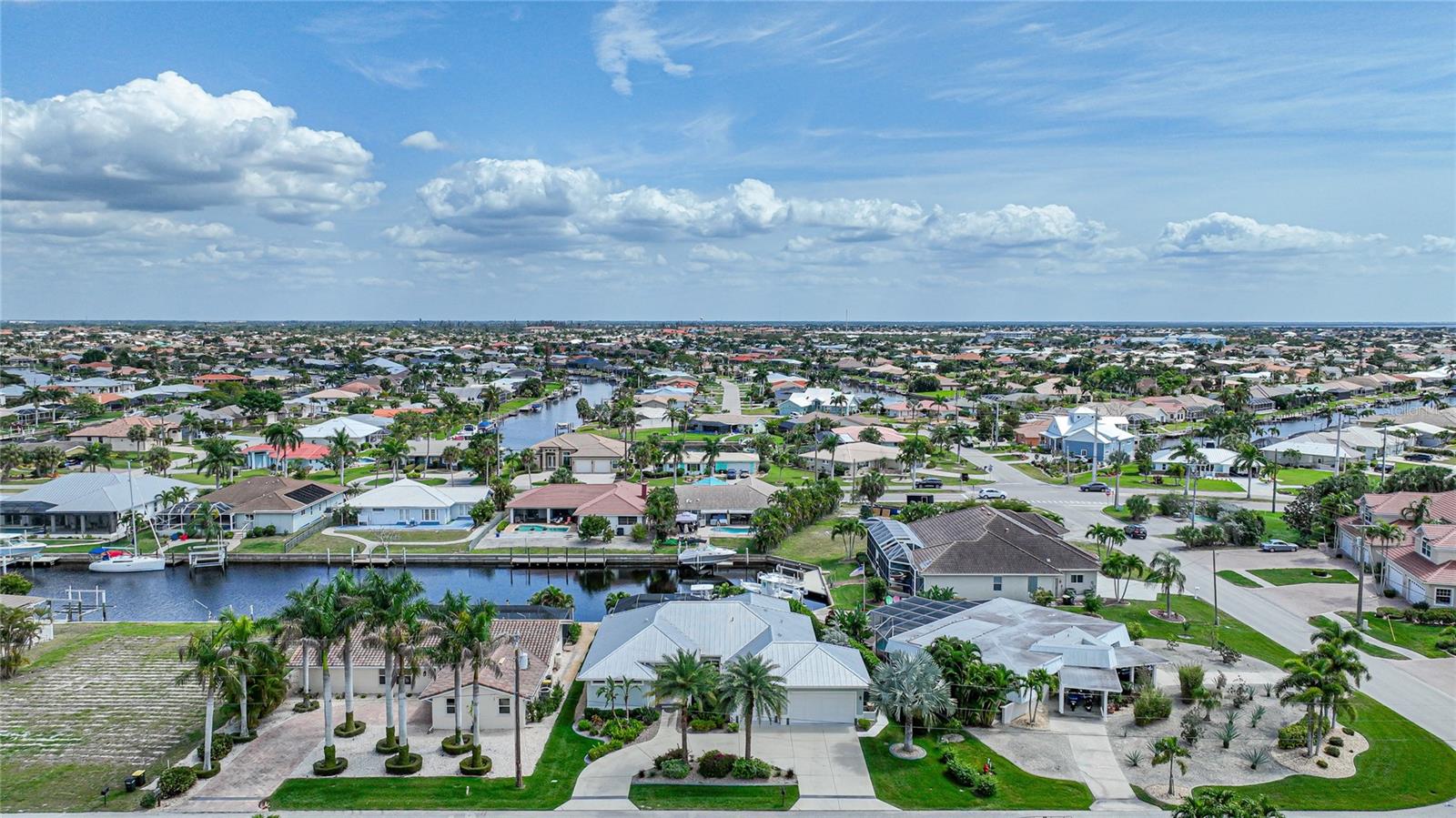 2477 SIERRA LN, PUNTA GORDA, FL, 33950