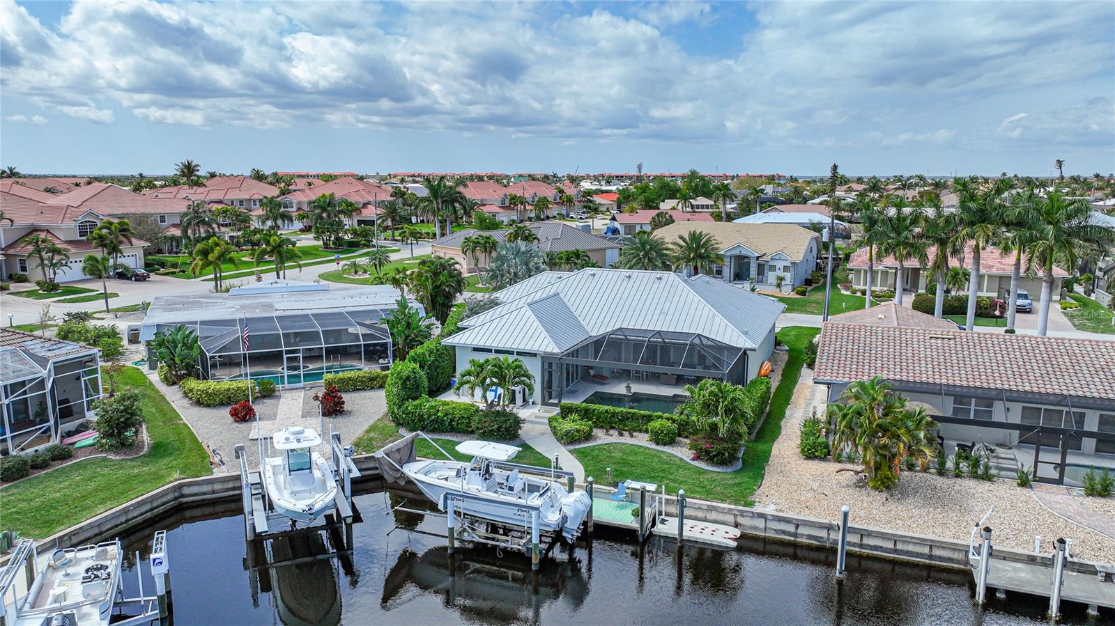 2477 SIERRA LN, PUNTA GORDA, FL, 33950
