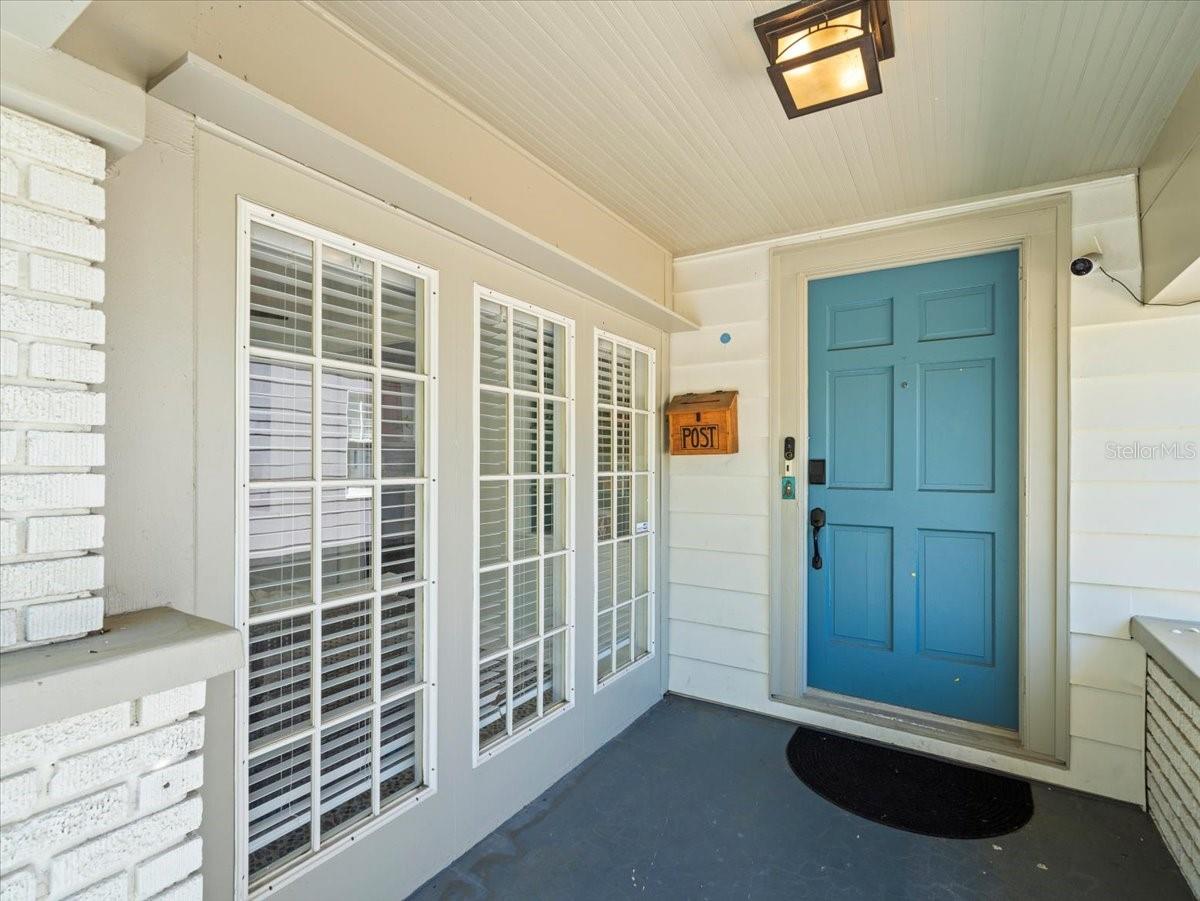 243 21ST AVE N, ST PETERSBURG, FL, 33704