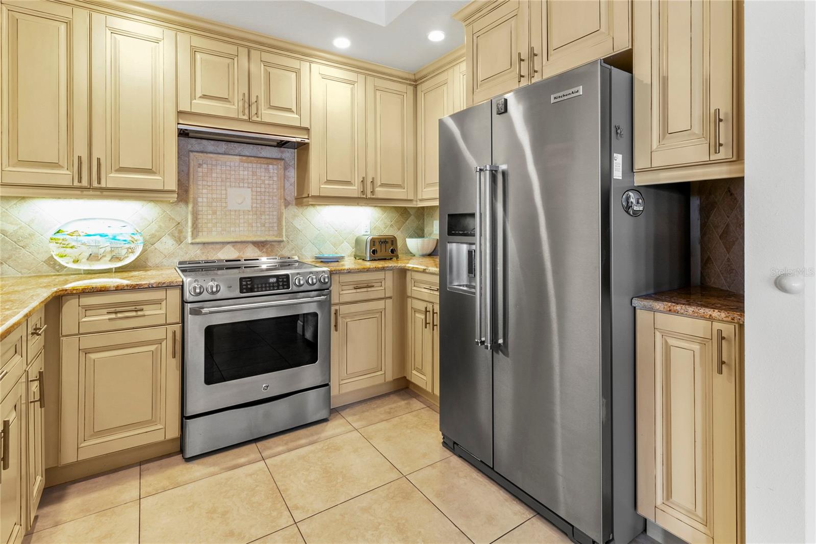 7820 34TH AVE W #201, BRADENTON, FL, 34209