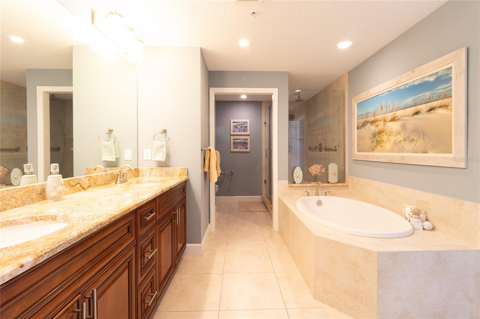 7820 34TH AVE W #201, BRADENTON, FL, 34209