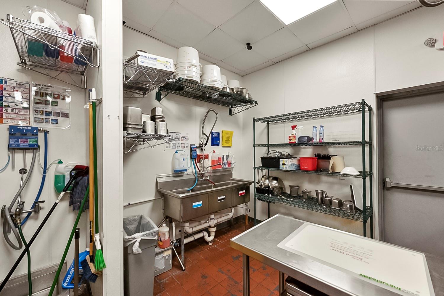 3301 S HIGHWAY 27, CLERMONT, FL, 34711