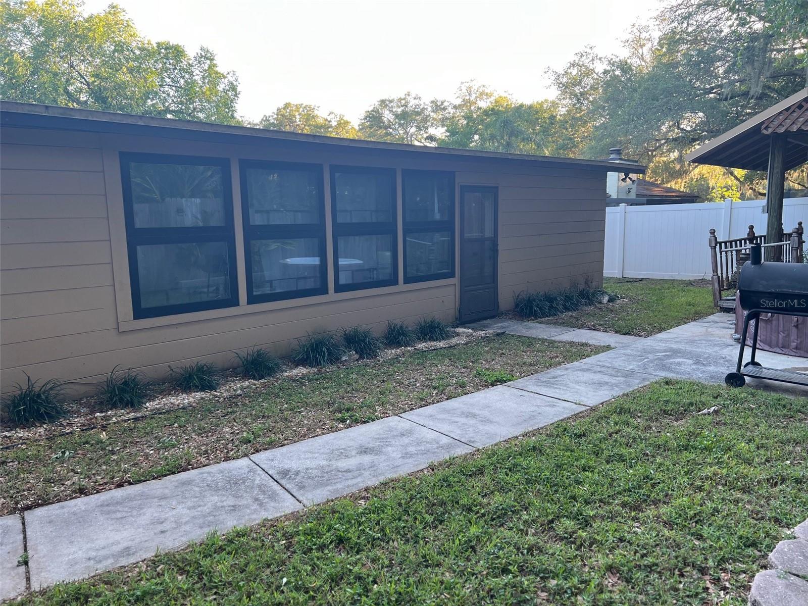 4231 TRUMAN DR, SEFFNER, FL, 33584