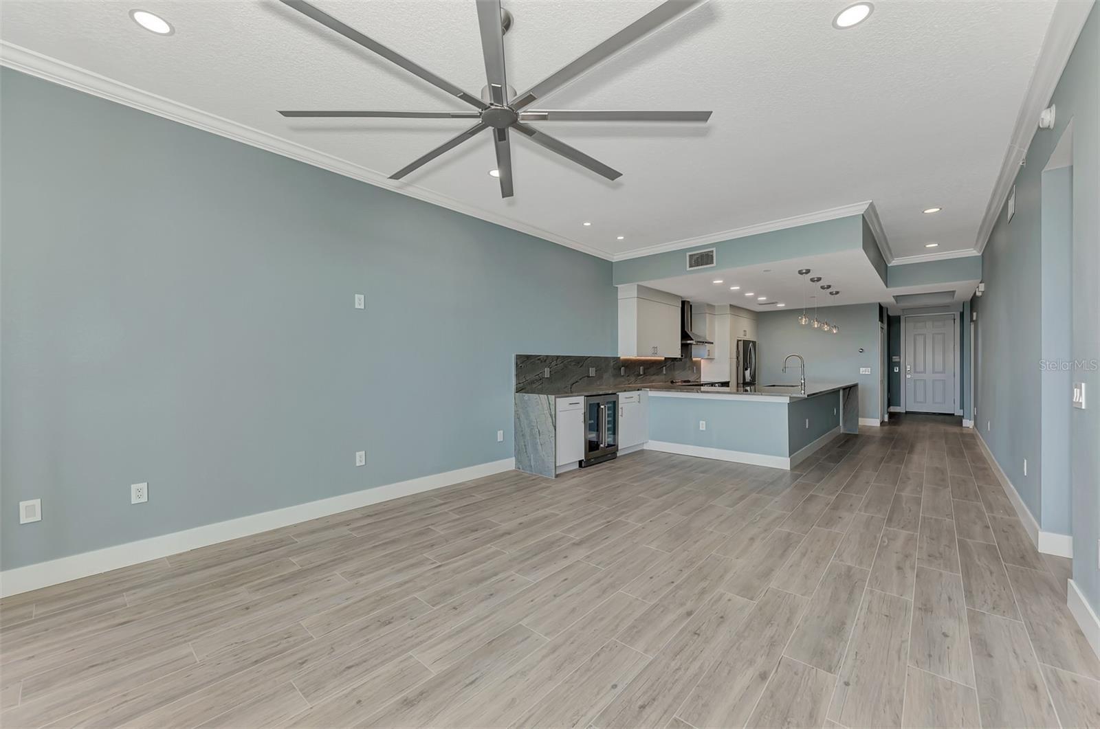 5531 CANNES CIR #704, SARASOTA, FL, 34231