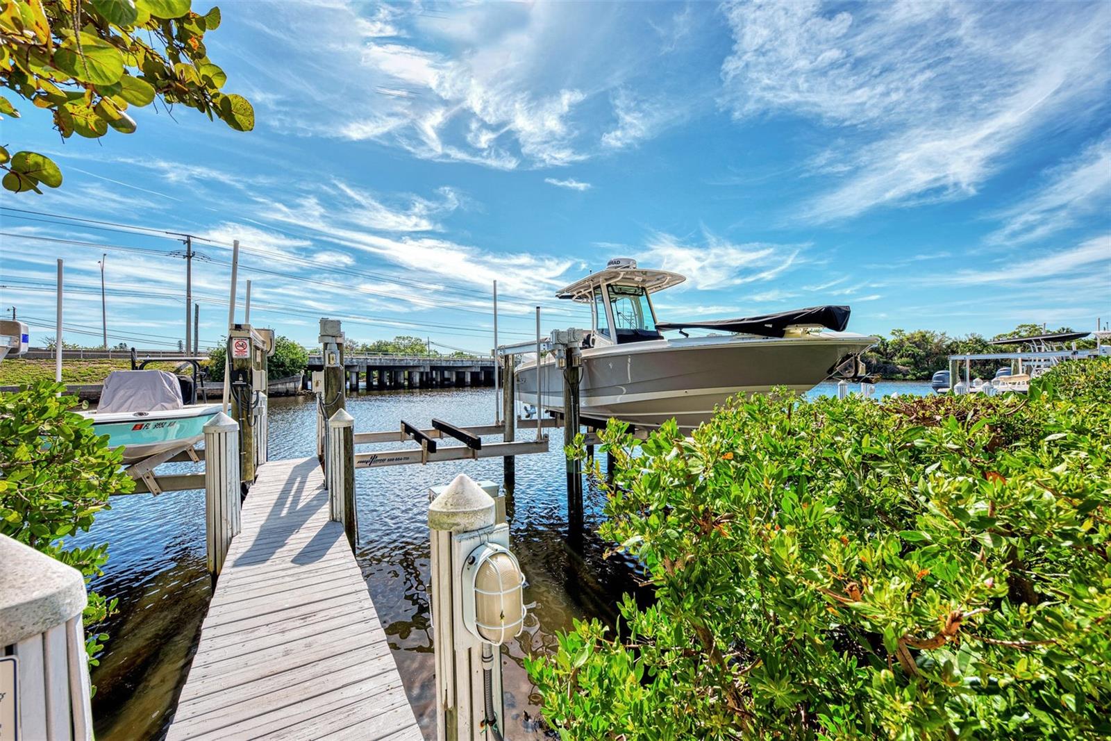 5531 CANNES CIR #704, SARASOTA, FL, 34231