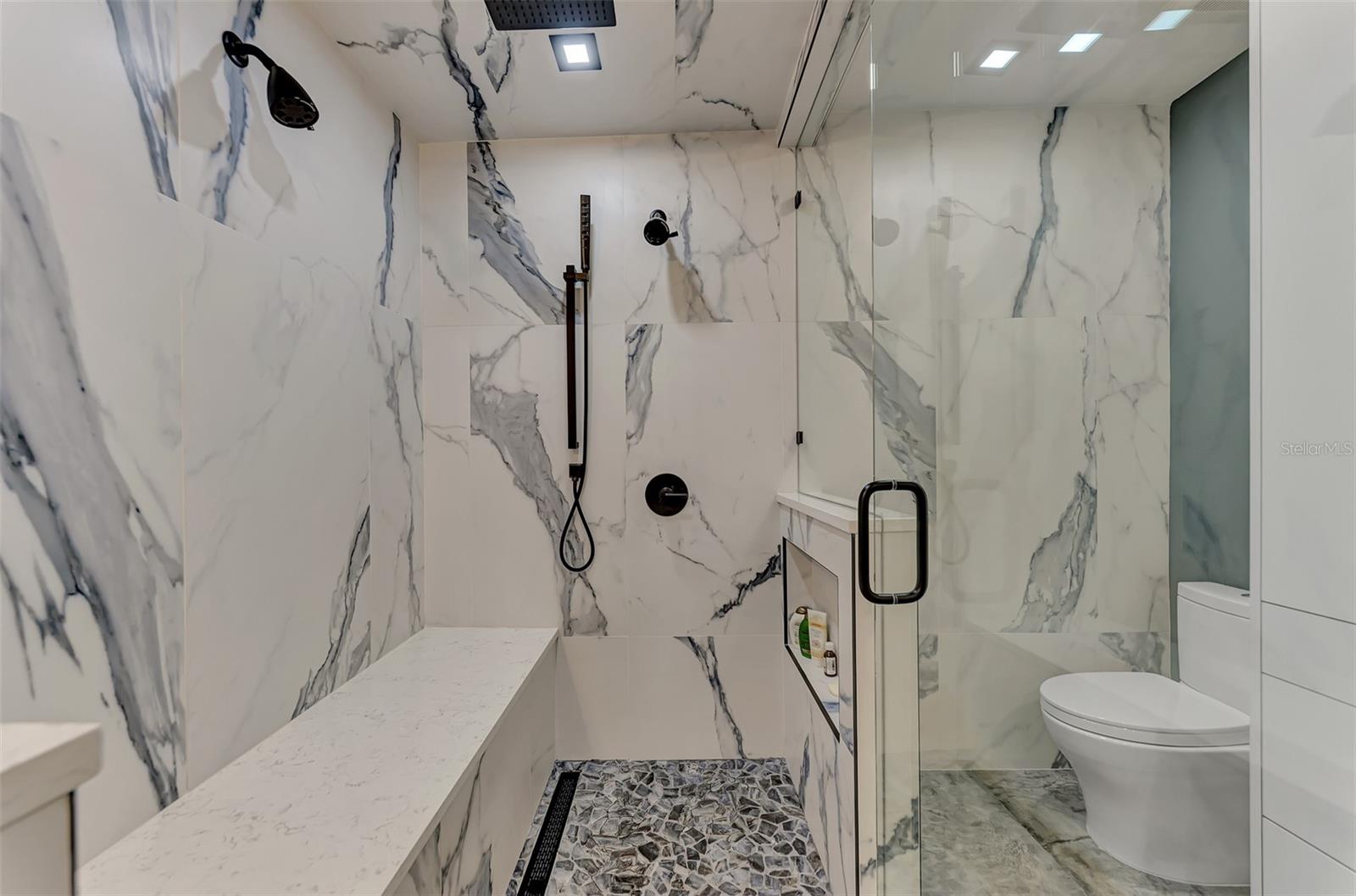 5531 CANNES CIR #704, SARASOTA, FL, 34231