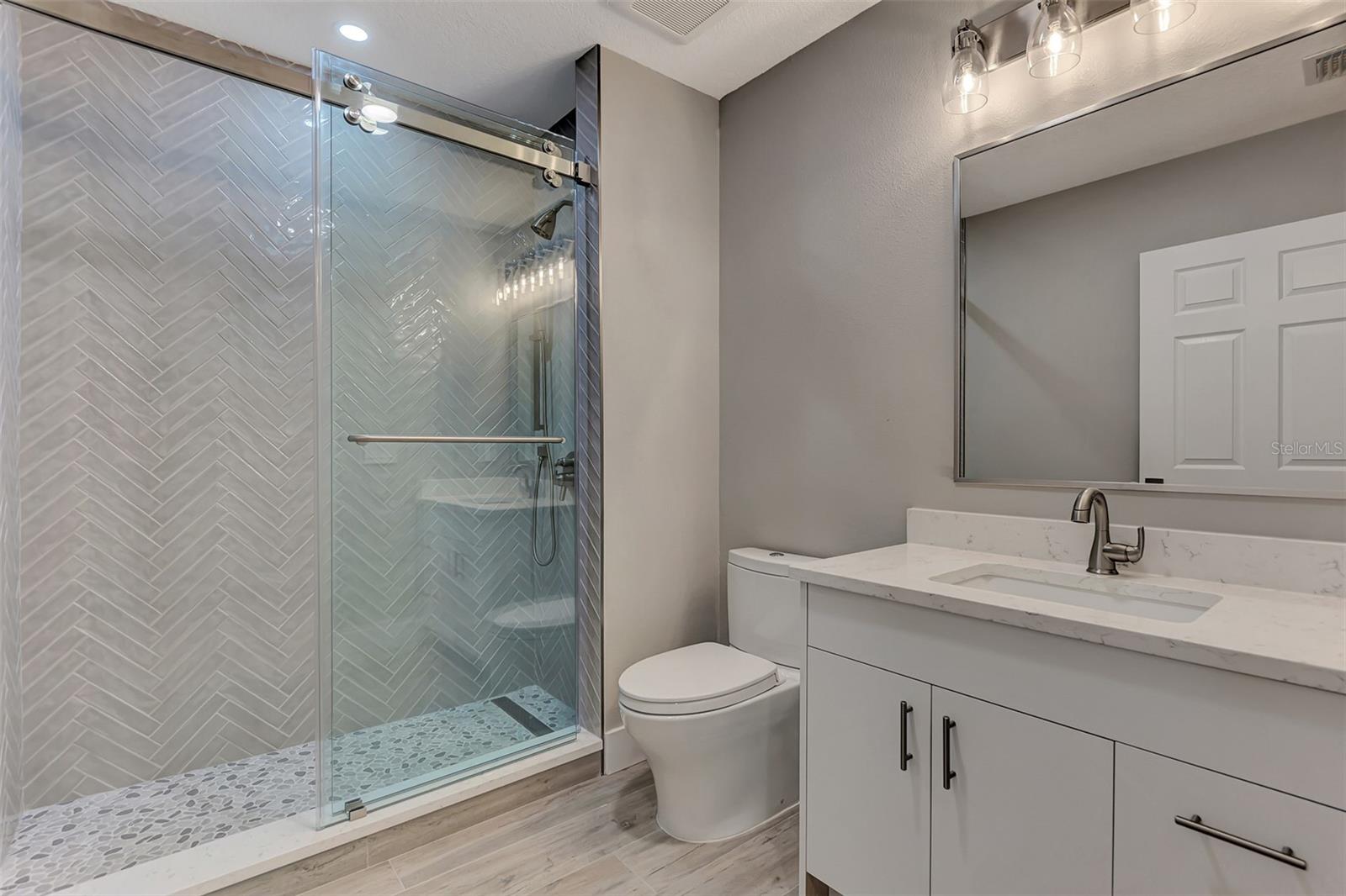 5531 CANNES CIR #704, SARASOTA, FL, 34231