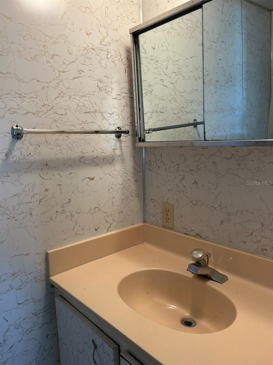 1709 OLYMPIA FIELDS ST, SARASOTA, FL, 34234