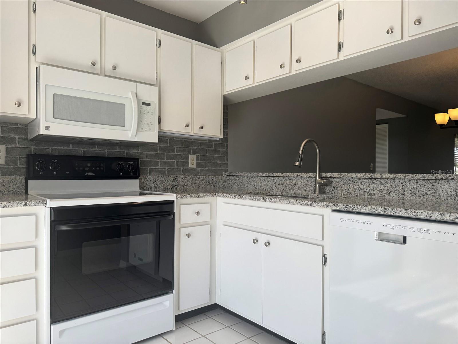 266 CERROMAR WAY S #55, VENICE, FL, 34293