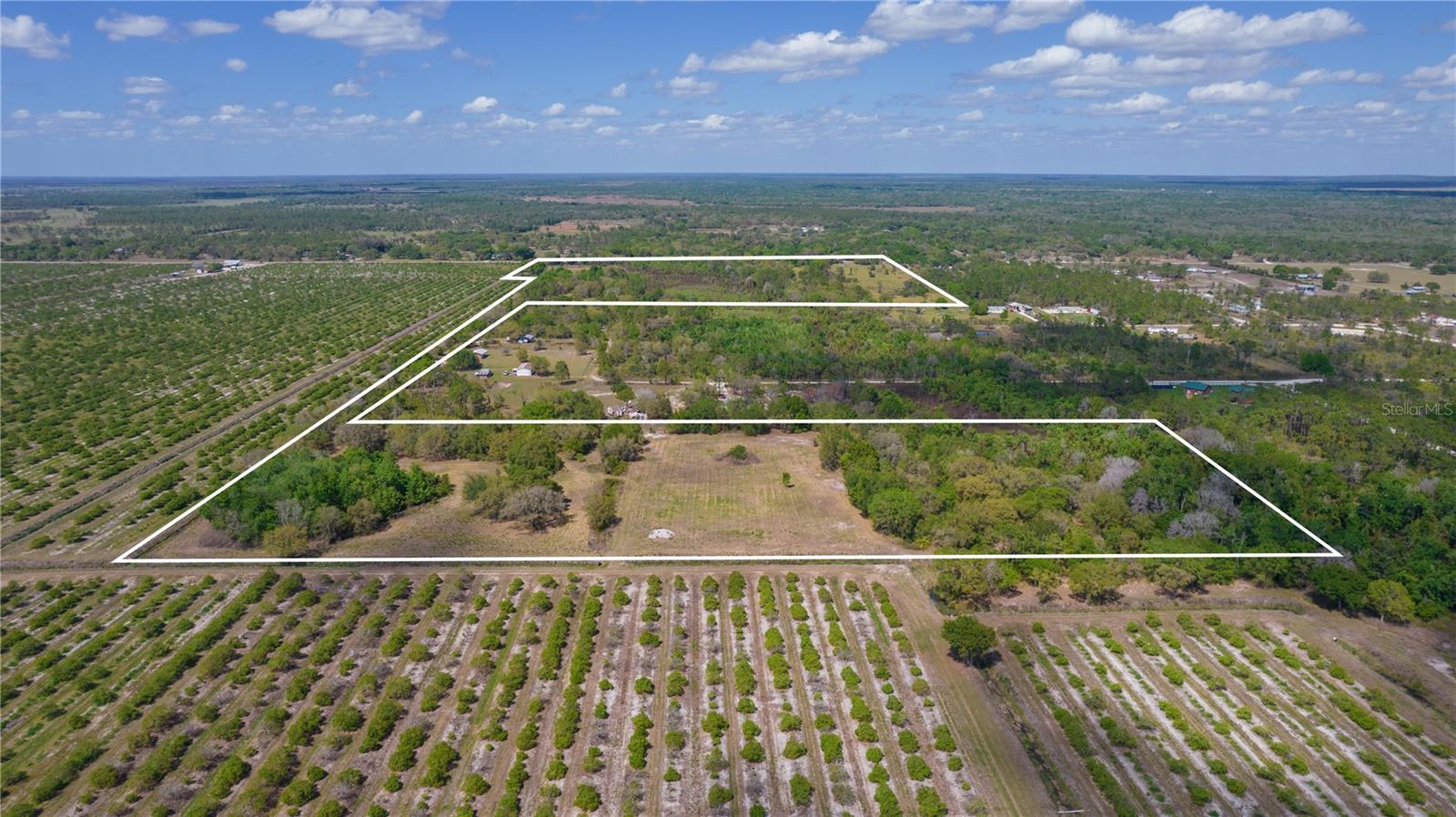 18 J WHITAKER RD, VENUS, FL, 33960