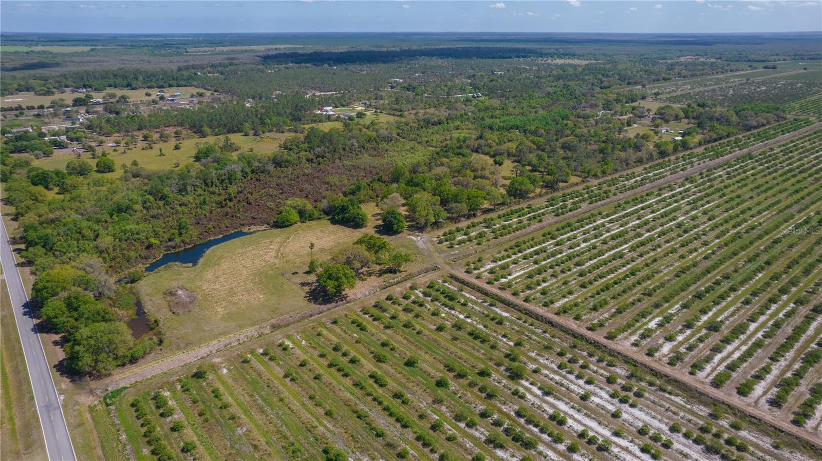 18 J WHITAKER RD, VENUS, FL, 33960