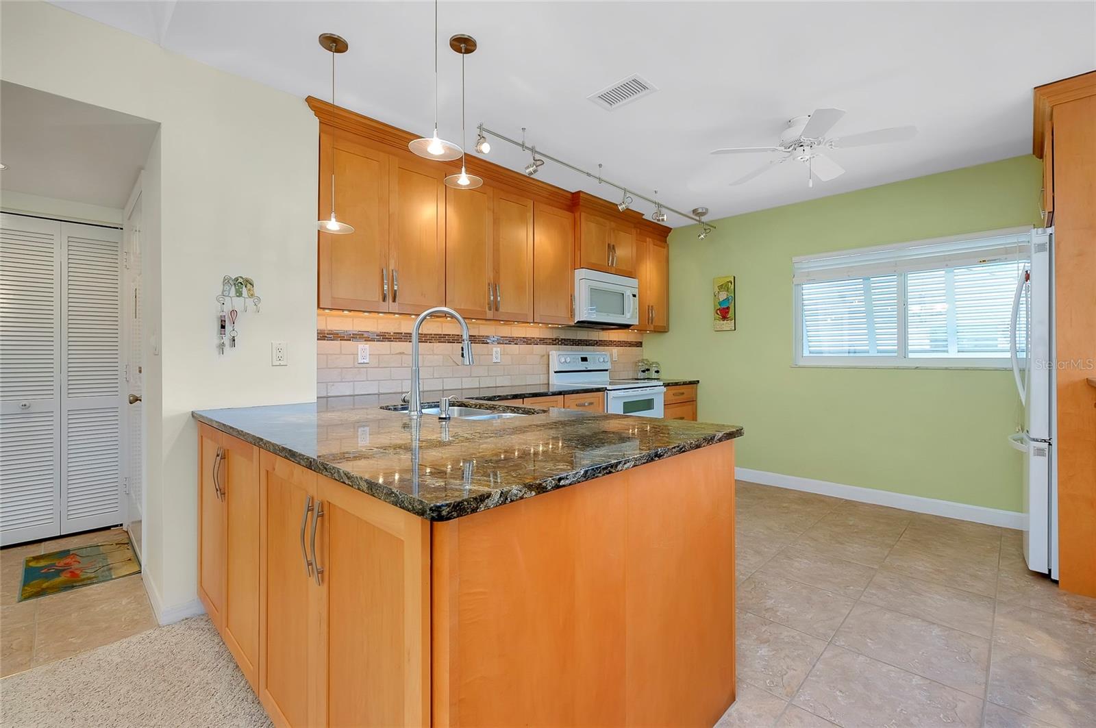 448 CERROMAR RD #286, VENICE, FL, 34293