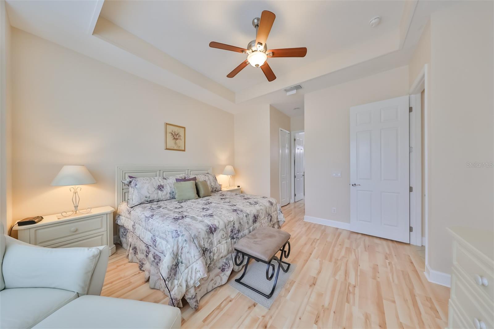 1519 EMERALD DUNES DR, SUN CITY CENTER, FL, 33573