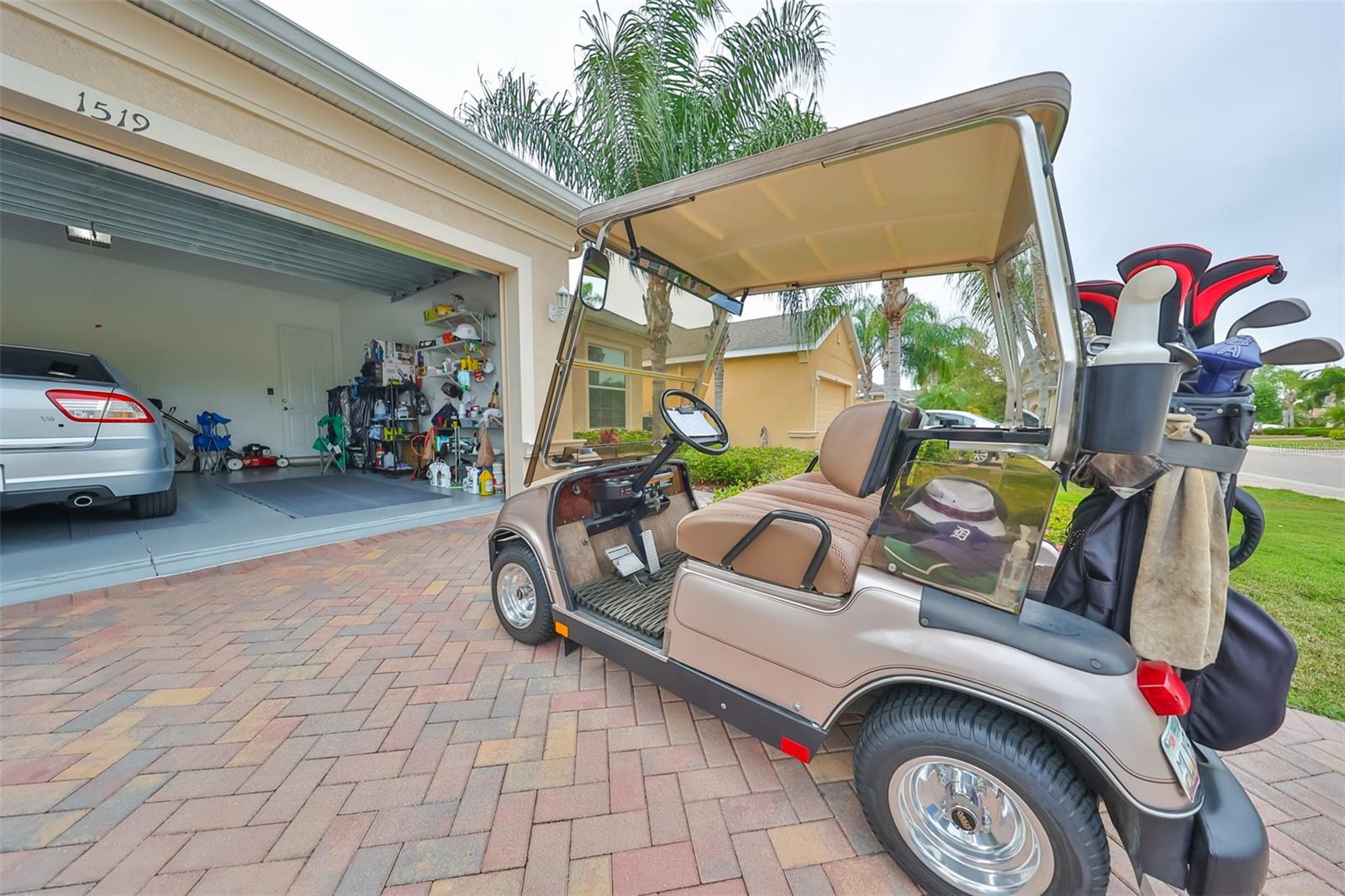 1519 EMERALD DUNES DR, SUN CITY CENTER, FL, 33573
