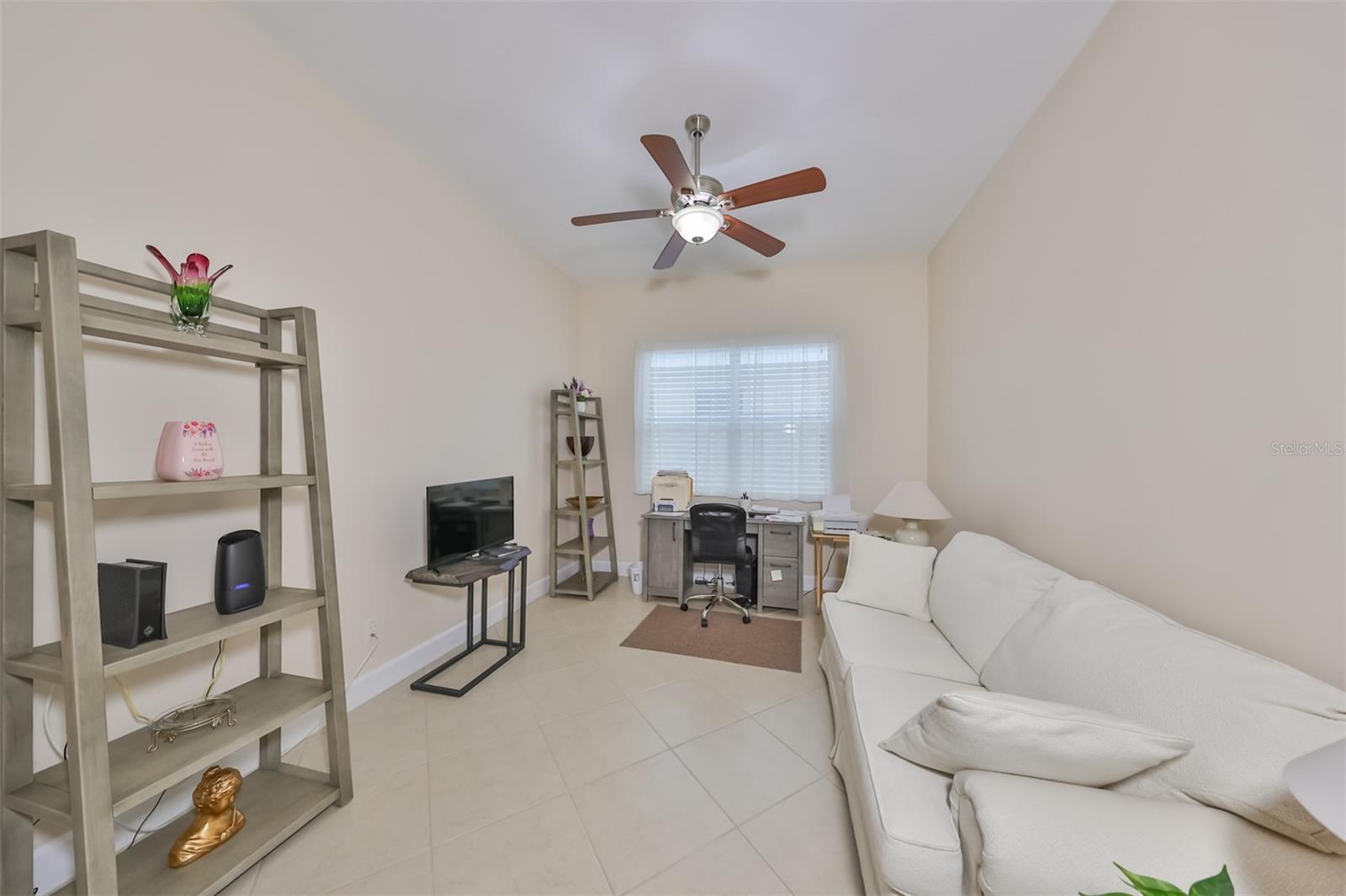 1519 EMERALD DUNES DR, SUN CITY CENTER, FL, 33573