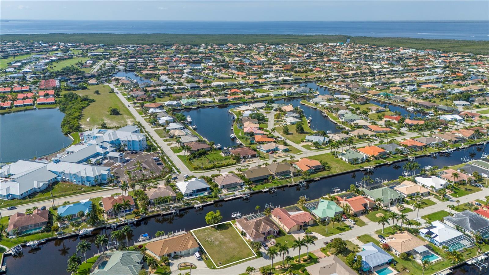 2065 VIA ESPLANADE, PUNTA GORDA, FL, 33950