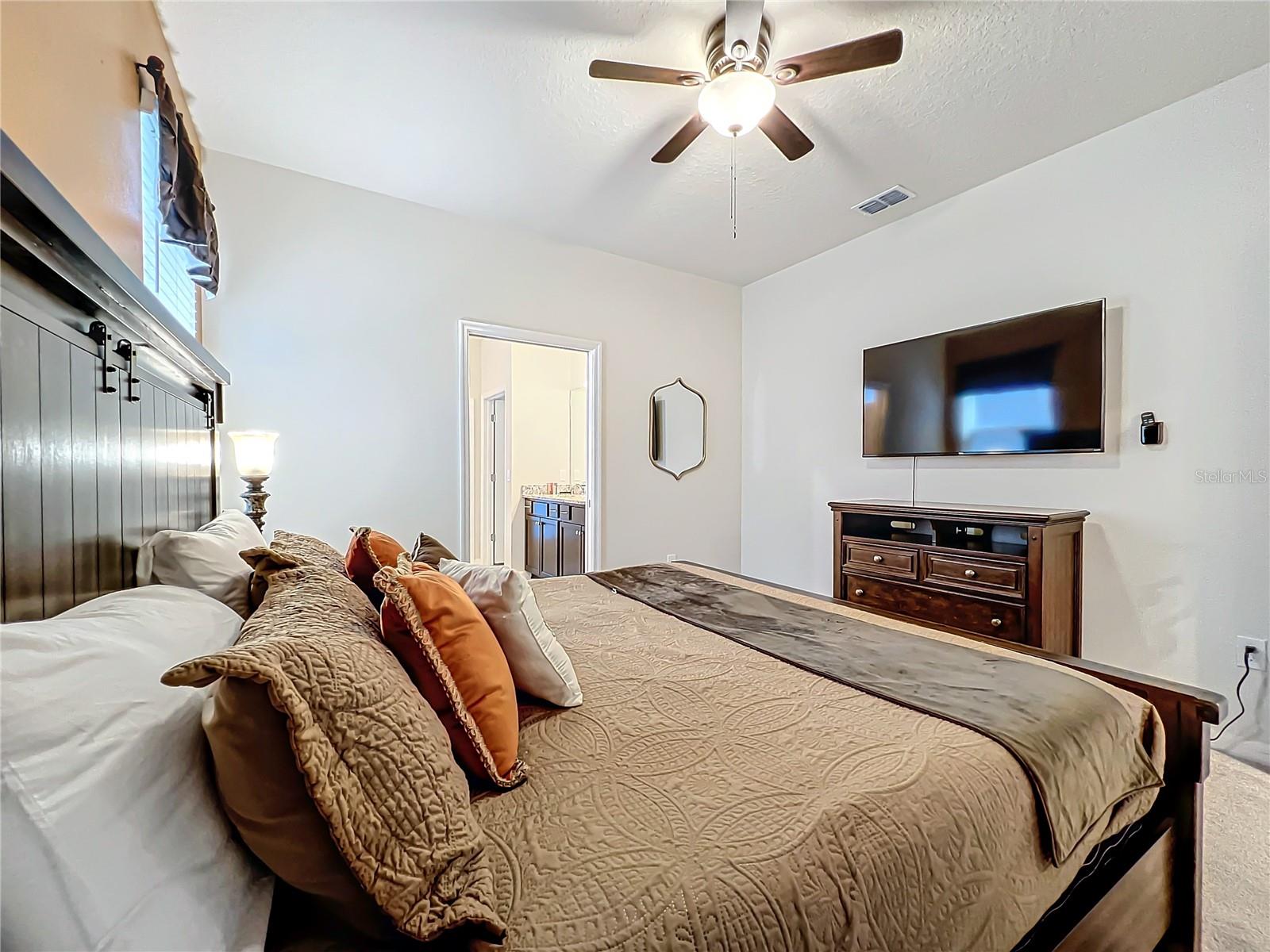 1876 SUMMER DR, DAVENPORT, FL, 33897