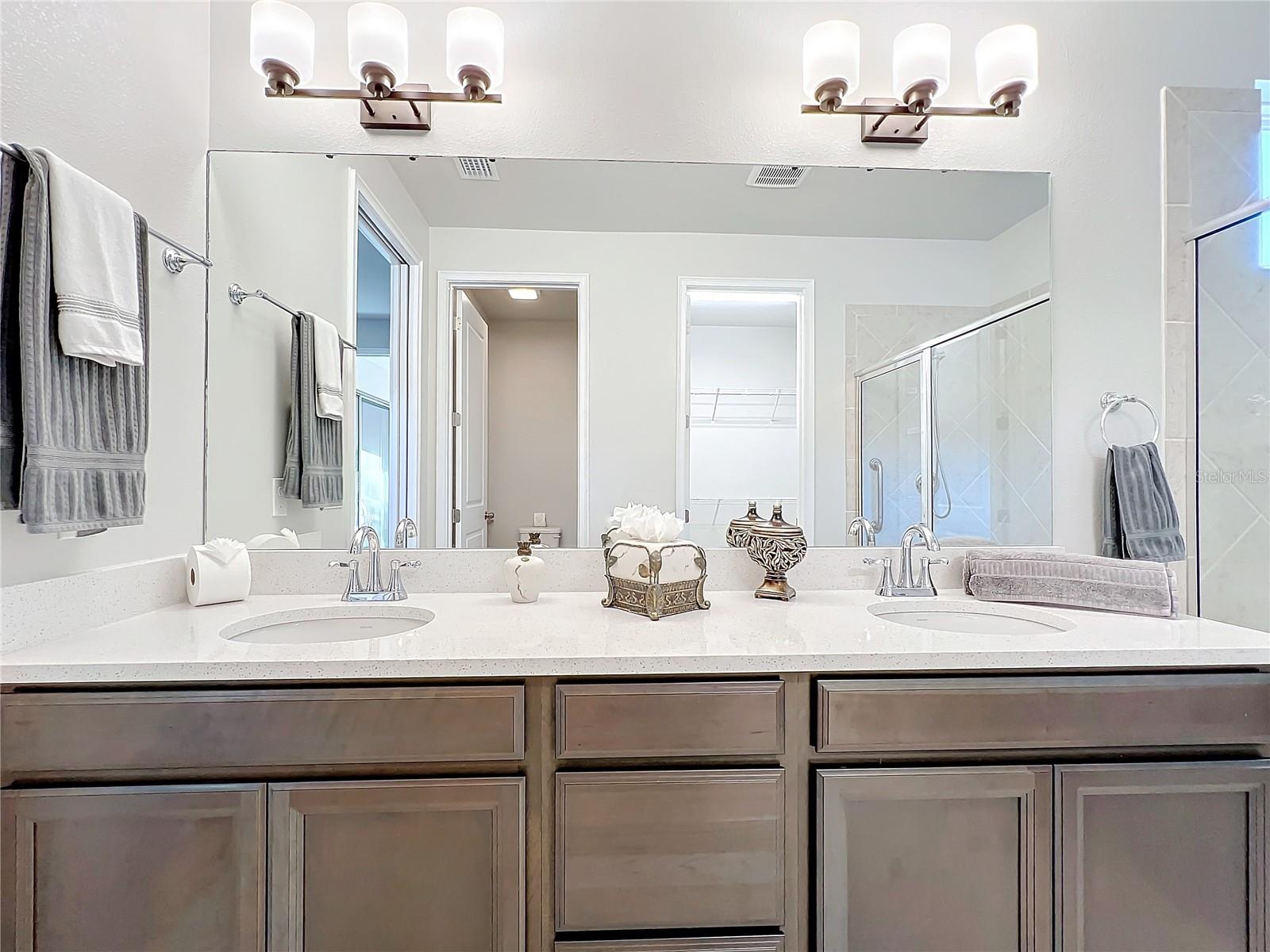 8678 RAIN SONG RD, SARASOTA, FL, 34238