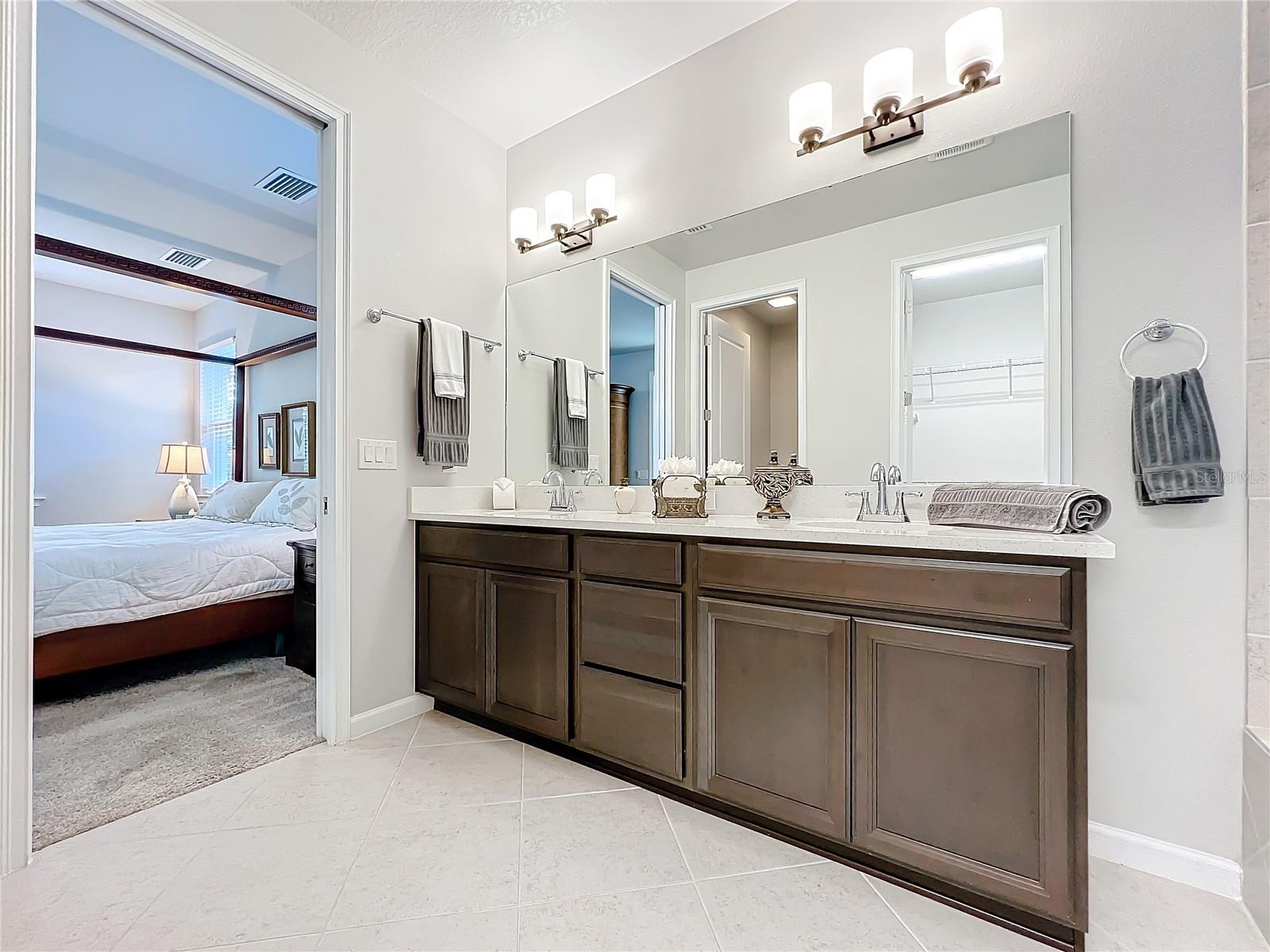 8678 RAIN SONG RD, SARASOTA, FL, 34238