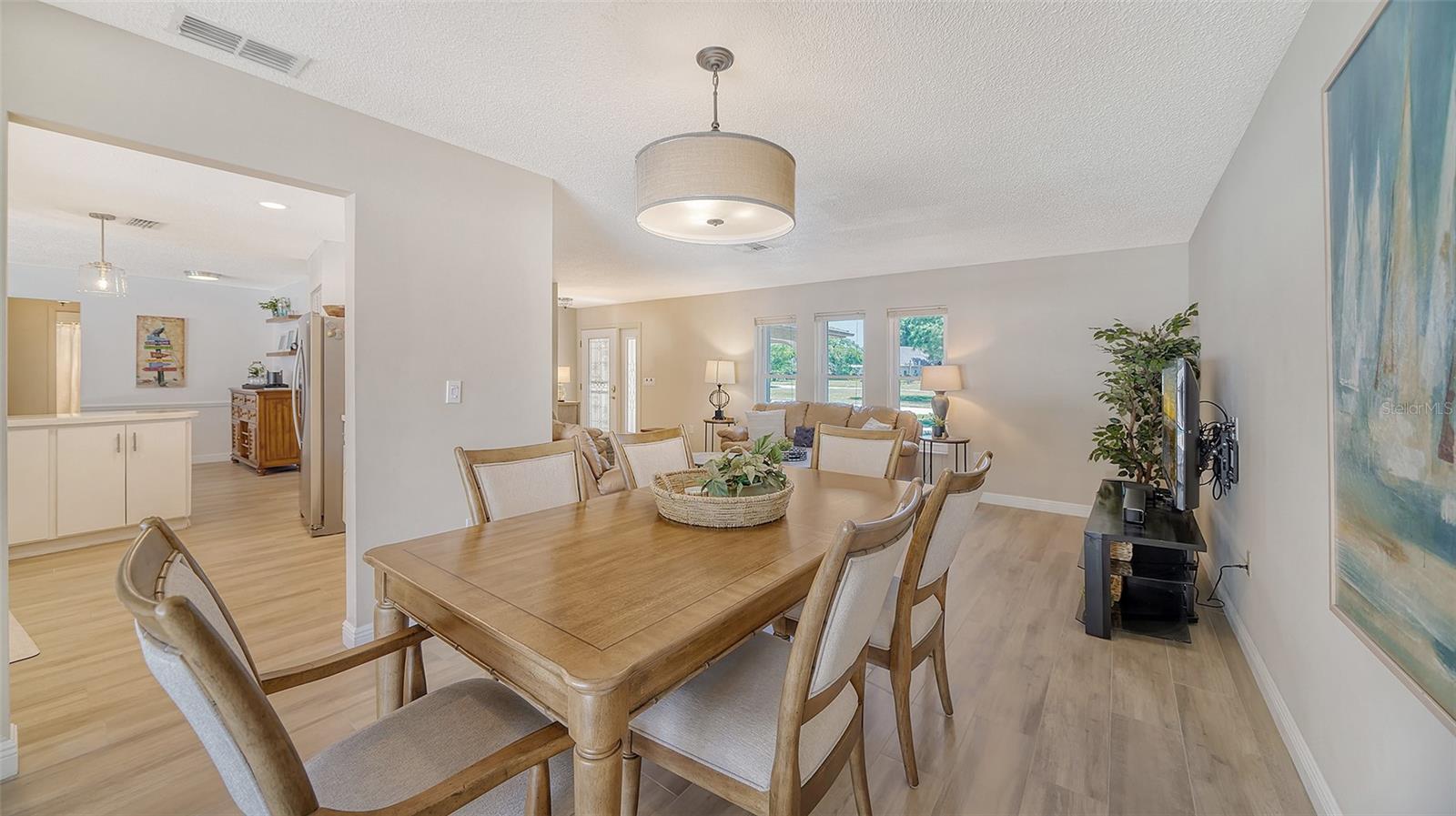 5988 LARCHWOOD AVE, SARASOTA, FL, 34231