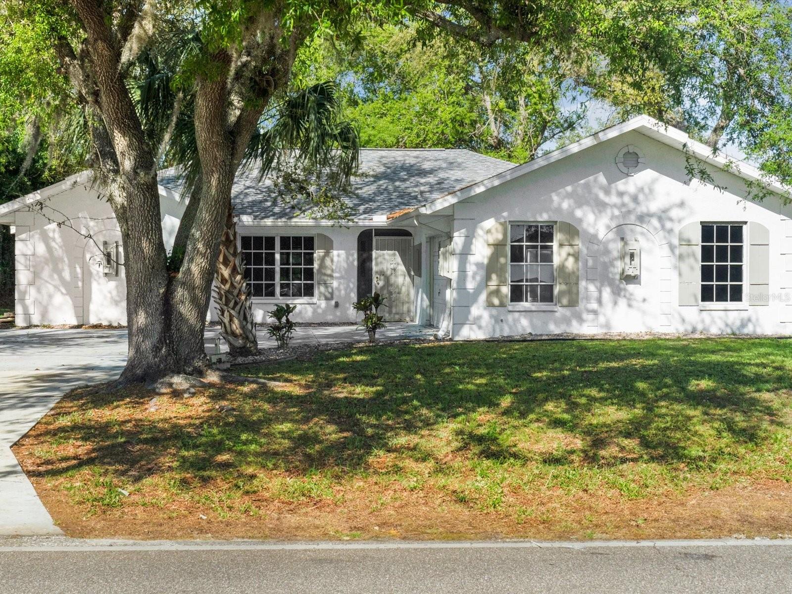 1291 BEACON DR, PORT CHARLOTTE, FL, 33952