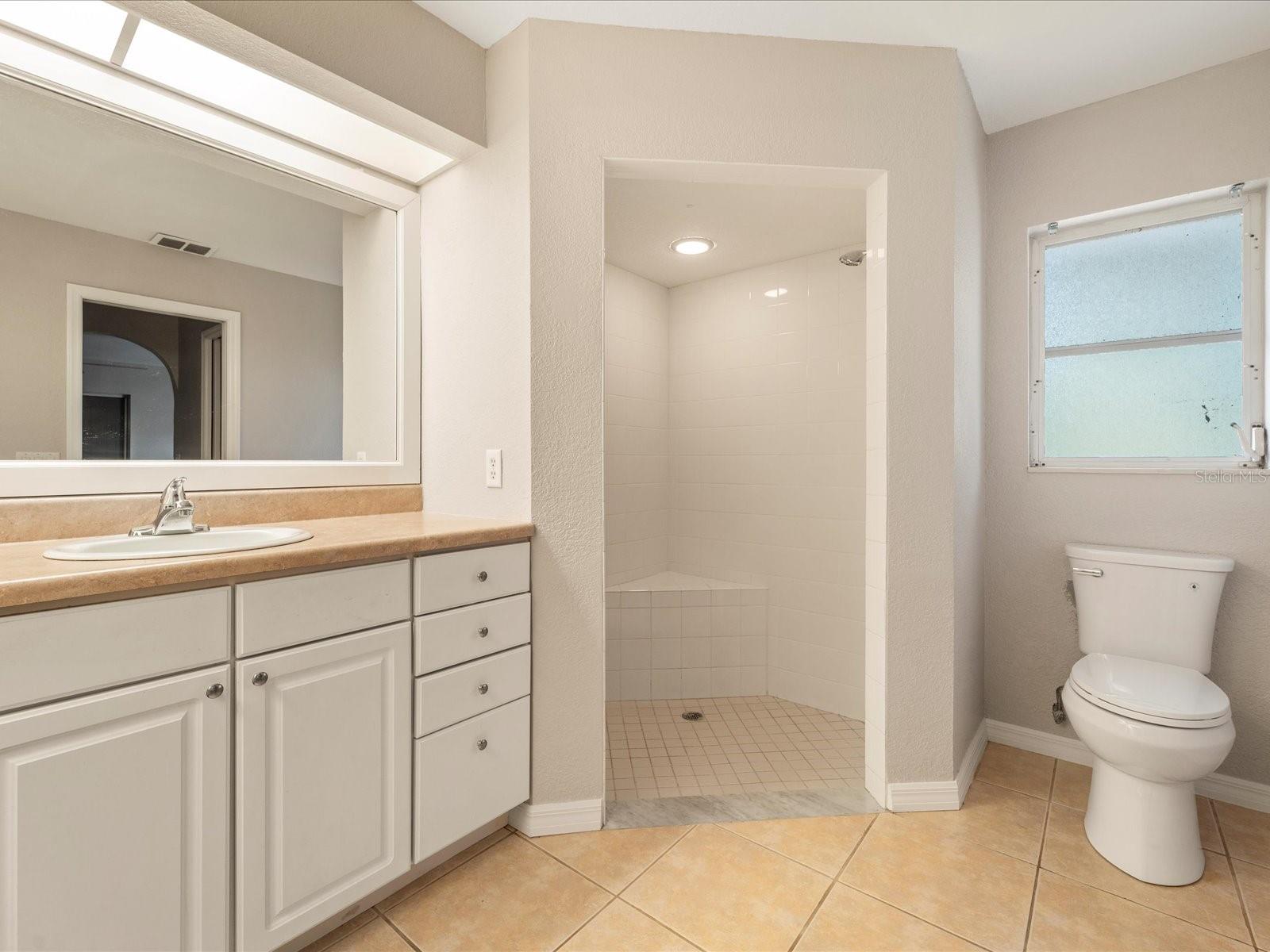 1291 BEACON DR, PORT CHARLOTTE, FL, 33952