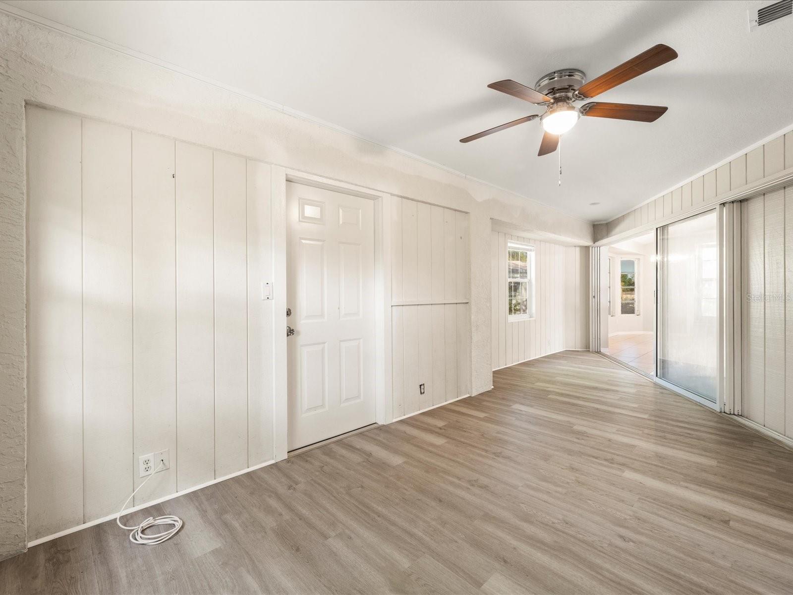 1291 BEACON DR, PORT CHARLOTTE, FL, 33952