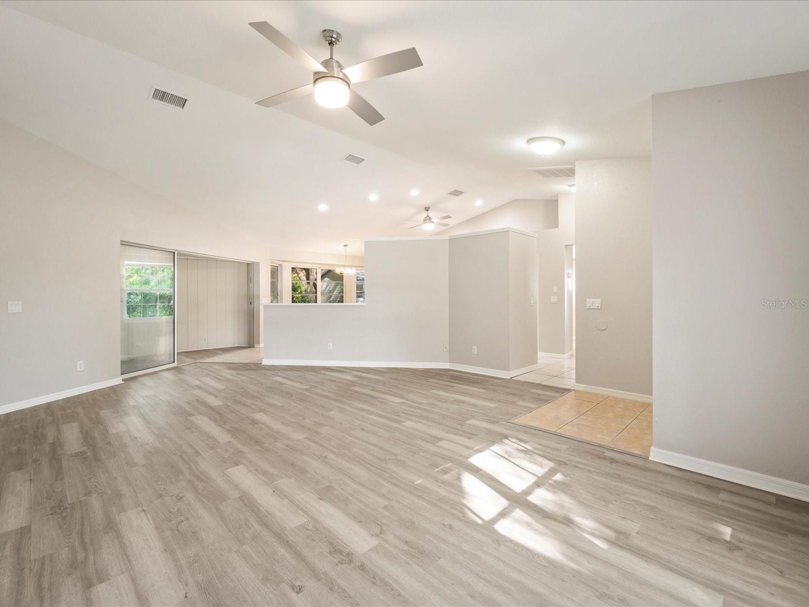 1291 BEACON DR, PORT CHARLOTTE, FL, 33952