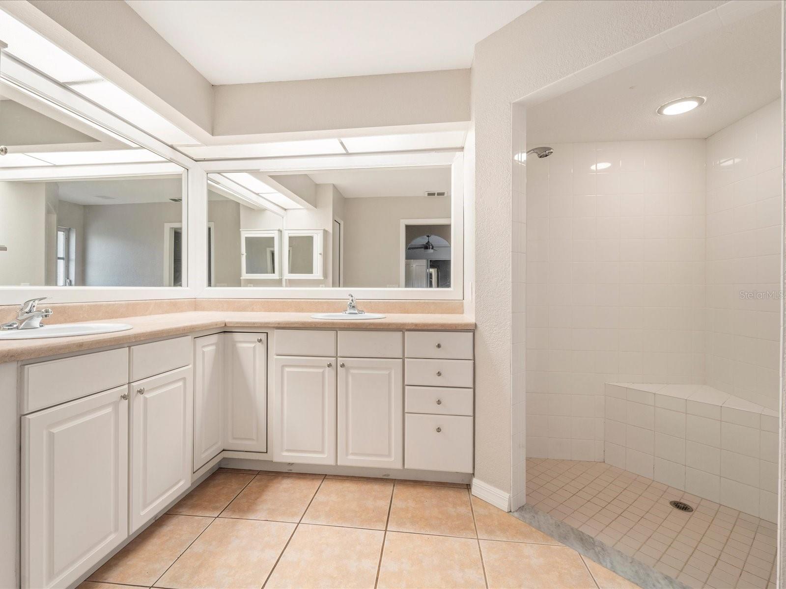 1291 BEACON DR, PORT CHARLOTTE, FL, 33952
