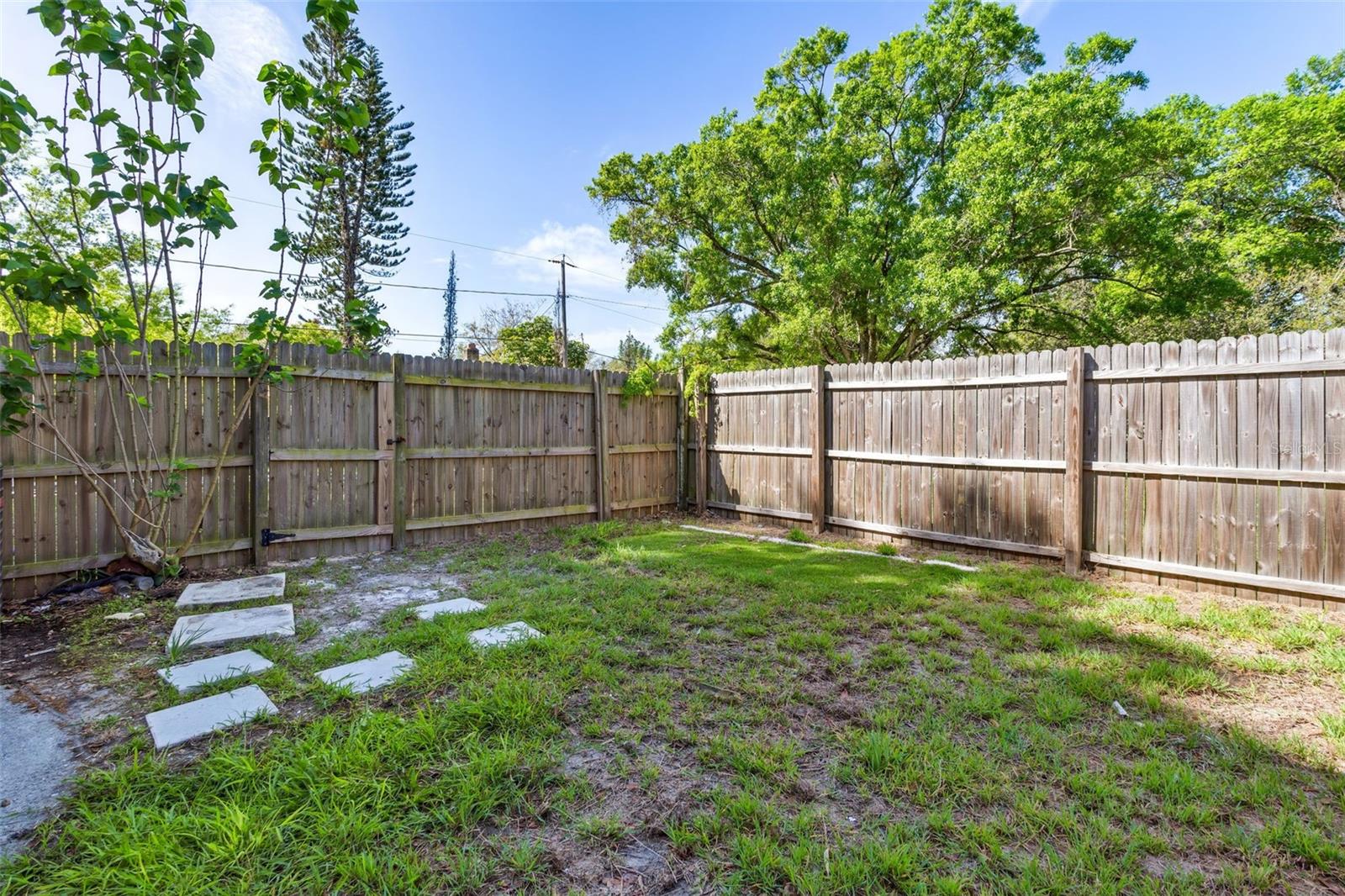 206 E FRIERSON AVE, TAMPA, FL, 33603