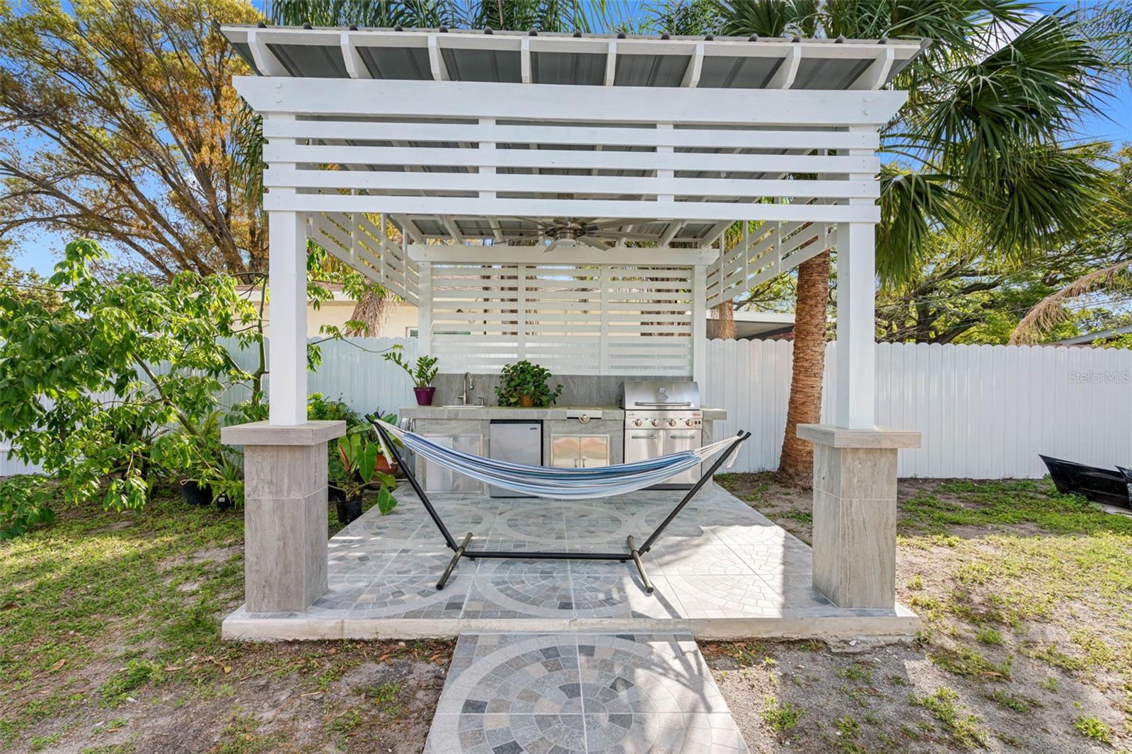 1215 S KEENE RD, CLEARWATER, FL, 33756