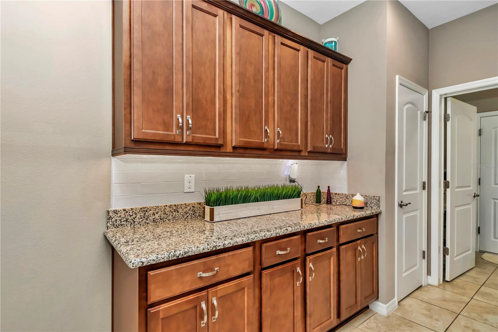 5662 NW 40TH PL, OCALA, FL, 34482
