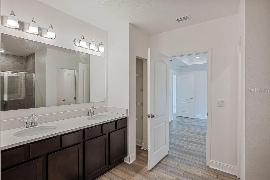 1677 ANDOVER RIDGE DR, DELAND, FL, 32720