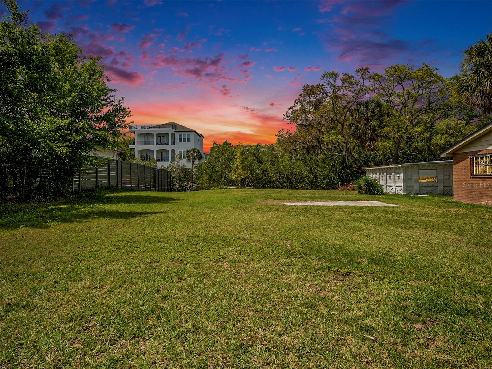 7406 BAY DR, TAMPA, FL, 33635