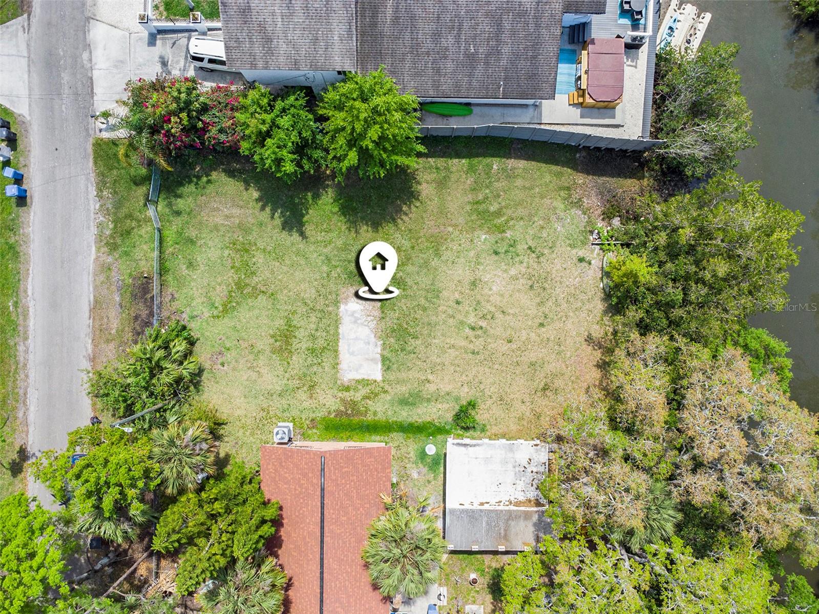7406 BAY DR, TAMPA, FL, 33635