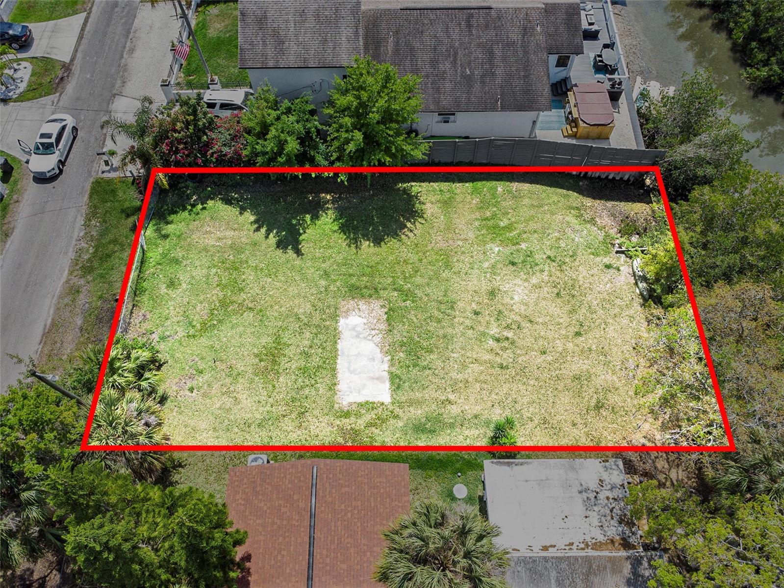 7406 BAY DR, TAMPA, FL, 33635