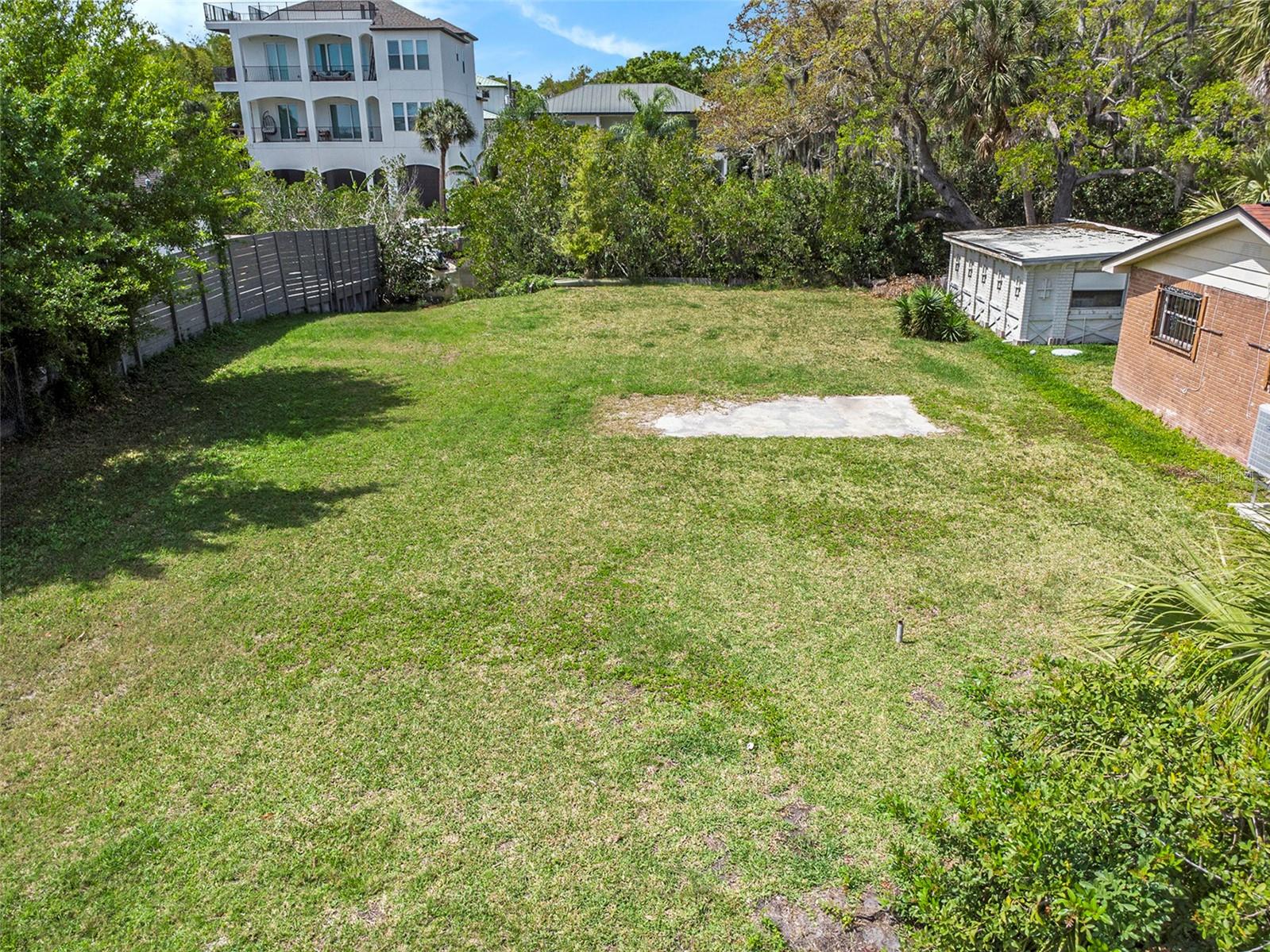 7406 BAY DR, TAMPA, FL, 33635