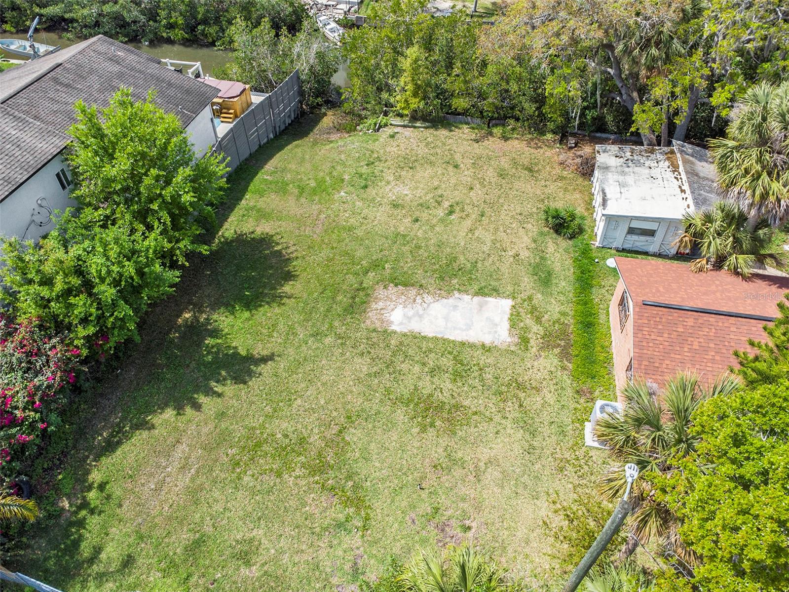 7406 BAY DR, TAMPA, FL, 33635
